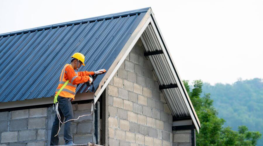Expert Emergency Roof Repairs services in Inman, KS